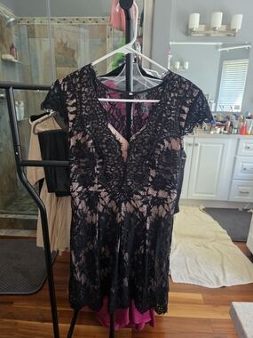 Black Lace Overlay V-Neck Dress - Women